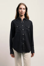 Load image into Gallery viewer, Western shirt in TENCEL® Garment dyed in off-black