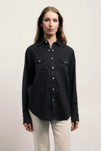 Load image into Gallery viewer, Western shirt in TENCEL® Garment dyed in off-black
